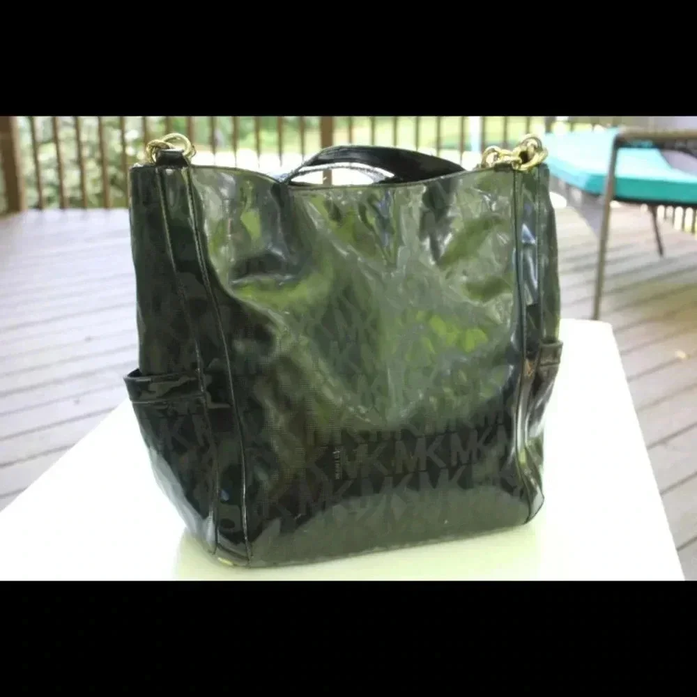 Michael Kors tote bag